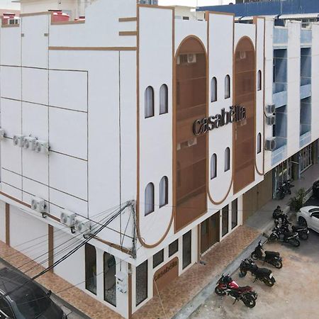 Casabella Homestay Наґойя Екстер'єр фото