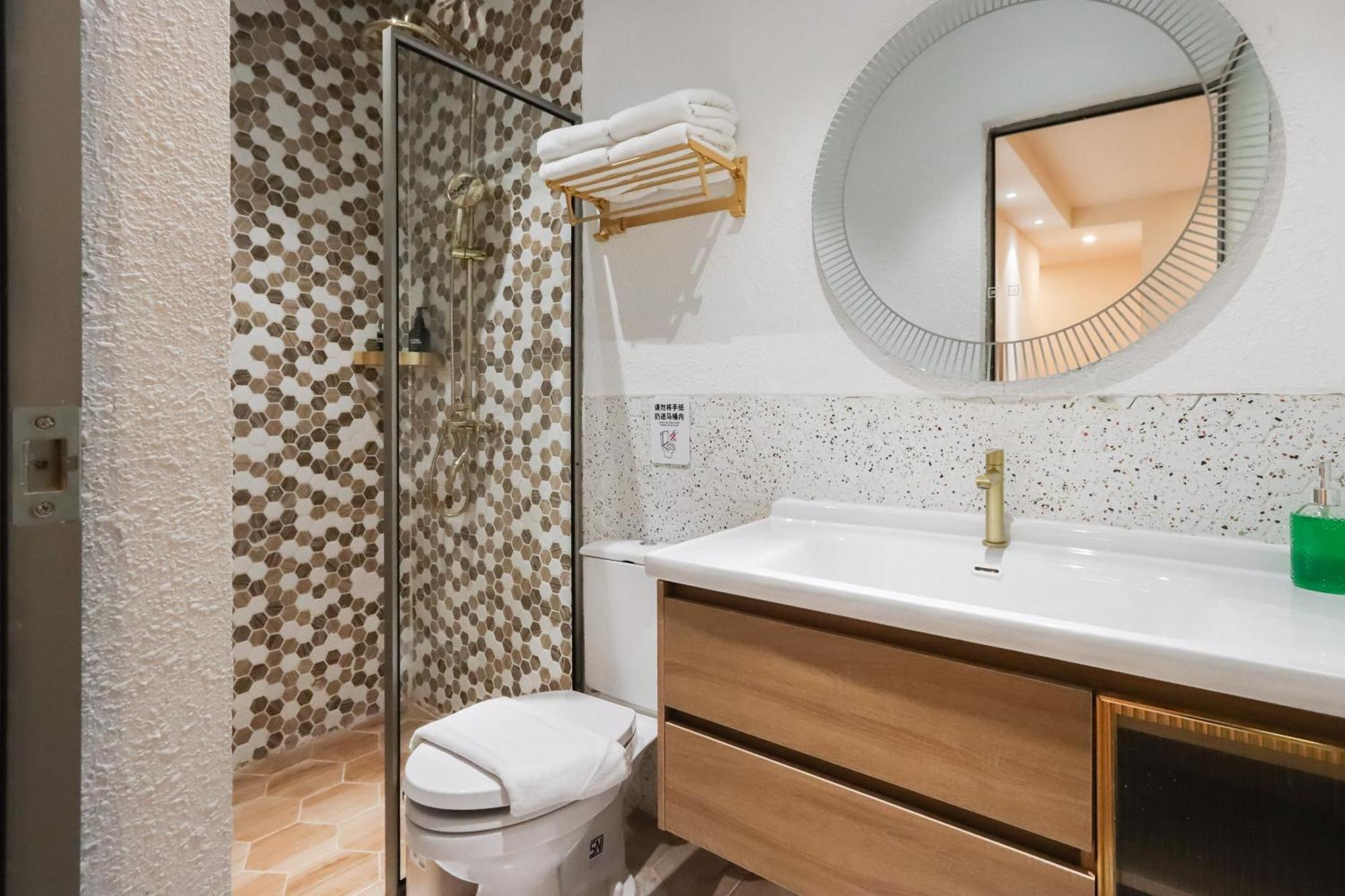 Casabella Homestay Наґойя Екстер'єр фото